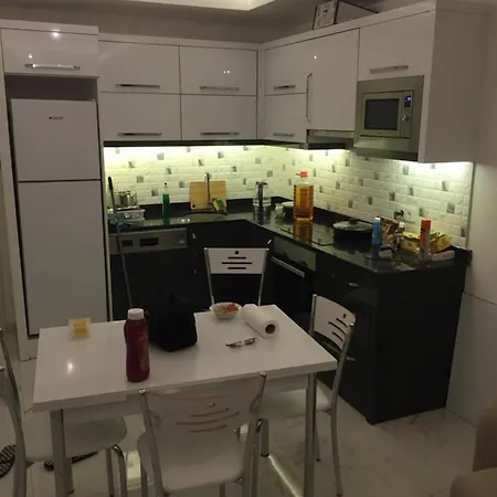 Elite Life 5 Apartment *